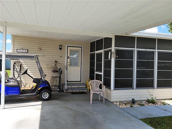5th image of 372 Melbourn Dr