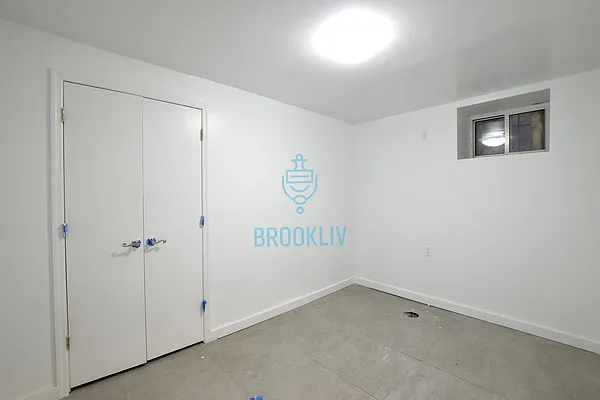 Rented by null | media 22