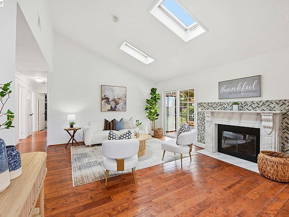 5th image of 3971 Baldwin Ct