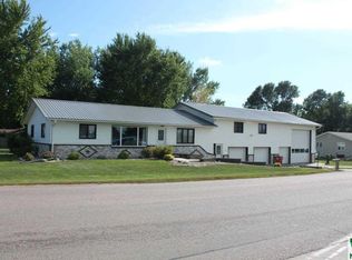 2799 360th St, Rock Valley, IA 51247