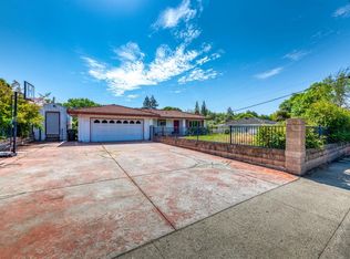 5218 Main Ave, Orangevale, CA 95662