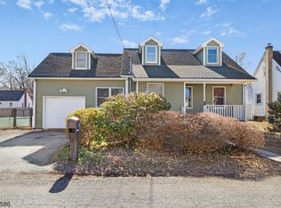68 S 1st Ave, Mine Hill, NJ 07803