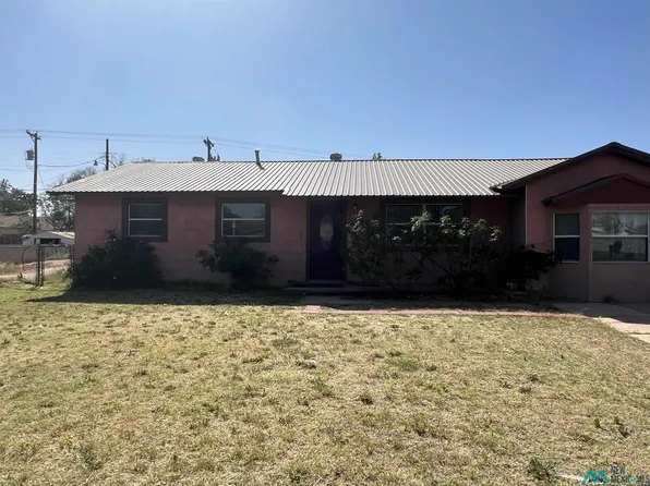 1307 N Gila Dr, Hobbs, NM 88240