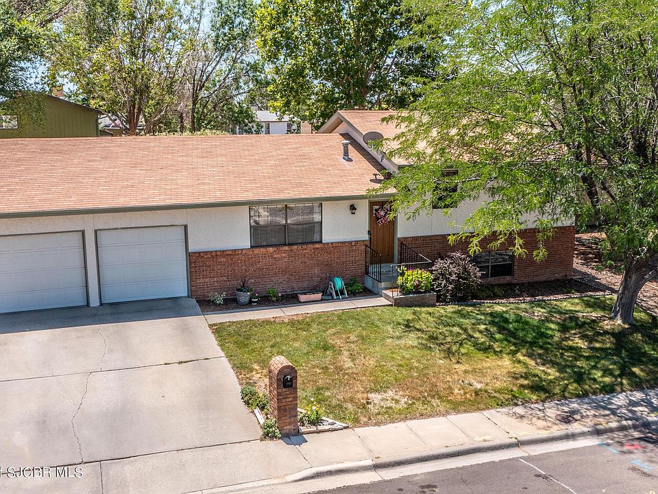 1st image of 621 Meseta St