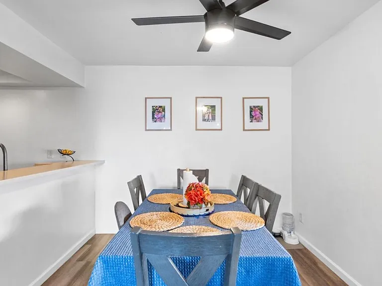 1430 W La Jolla Dr #1430 — Photo 3
