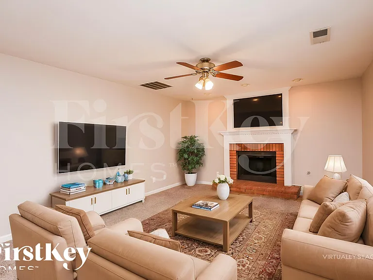 2684 Conifer Green Way — Photo 8