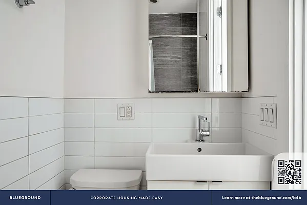 Rented by The Blueground | media 15