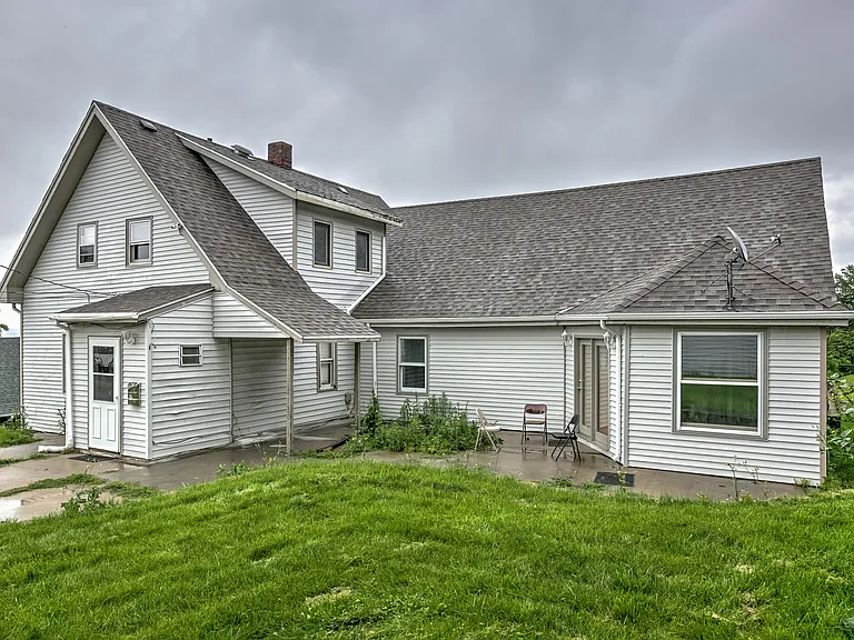 1410 Park Wild Ave — Photo 1