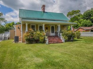 809 Fordtown Rd, Kingsport, TN 37663