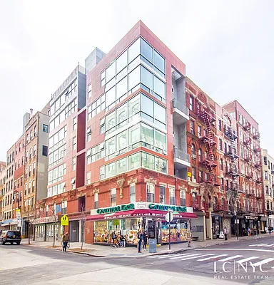 Rented by Keller Williams NYC | media 23