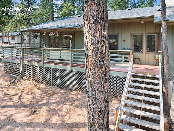 3rd image of 723 Pine St