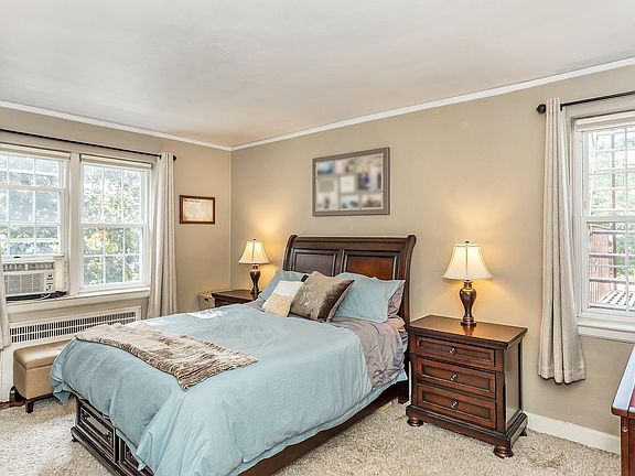 4th image of 108 S Village Ave APT 2G