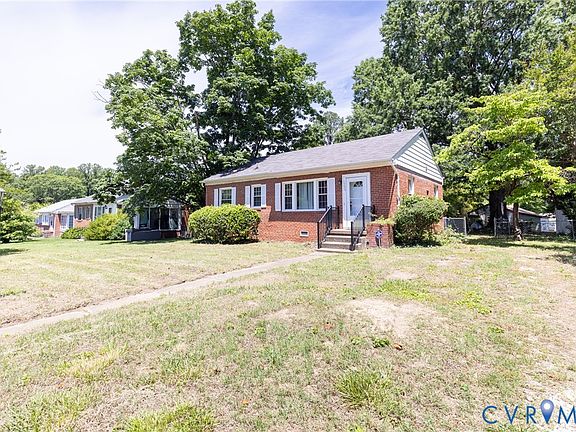 3rd image of 1706 Parlow Dr