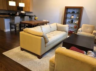 1807 W Addison St APT 1W, Chicago, IL 60613