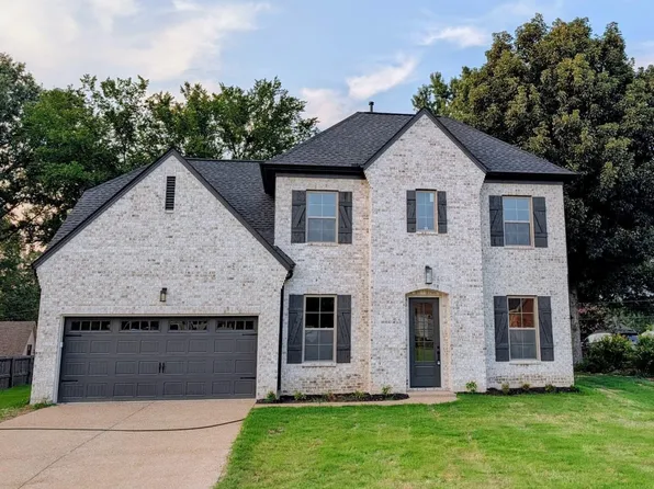 9624 Pine Point Dr, Lakeland, TN 38002