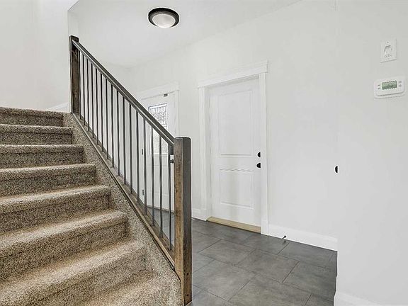 3rd image of 8006 E 112a St