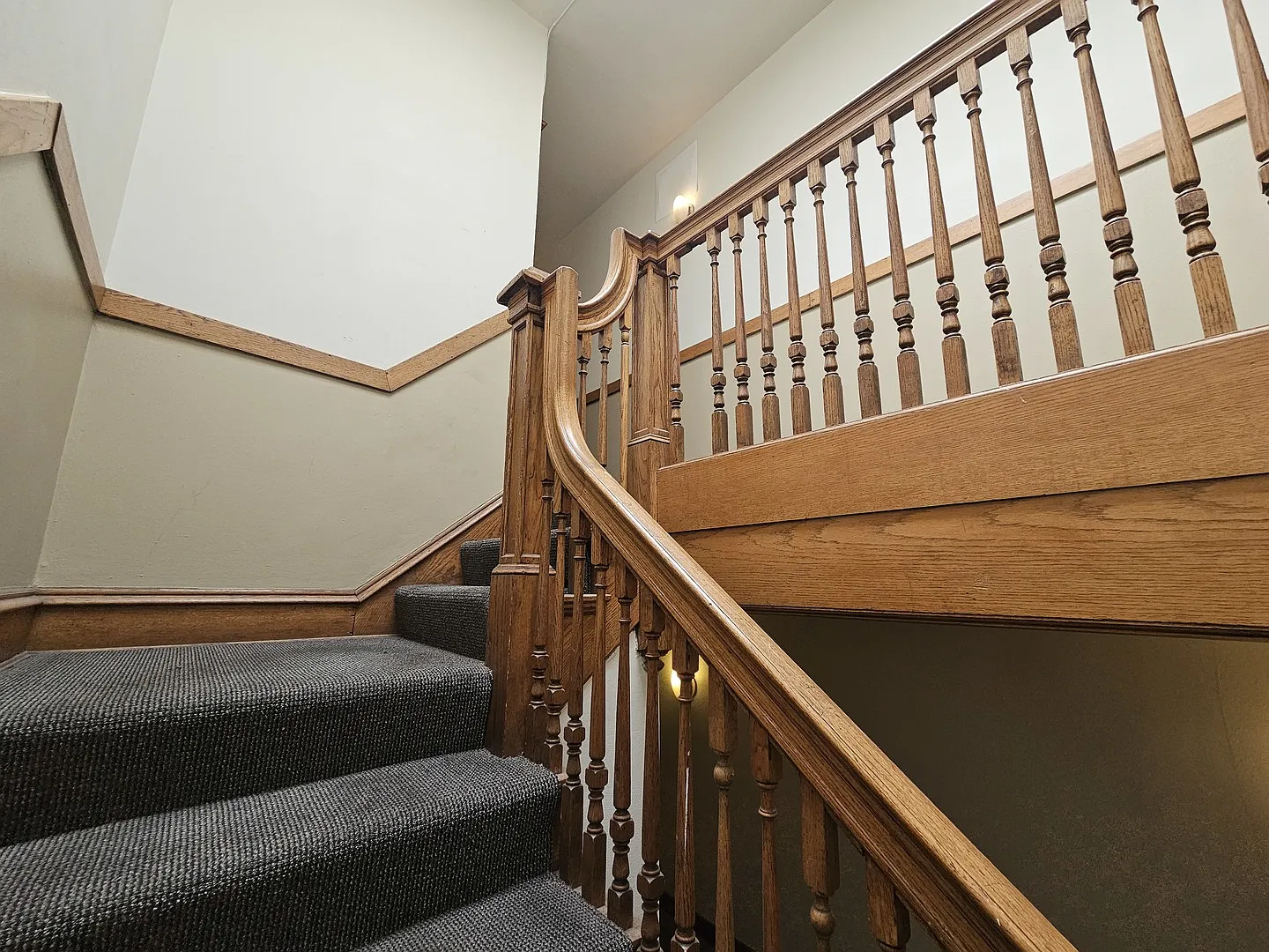 2 bed, $2,595 — Photo 4