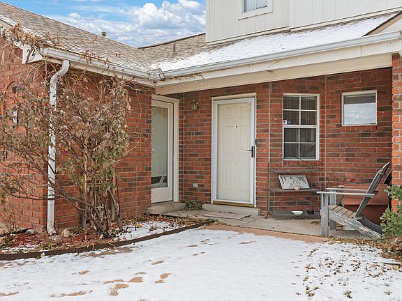 3rd image of 22 Pinon Ave