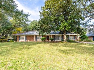 2525 Cedarlawn Dr, Marrero, LA 70072