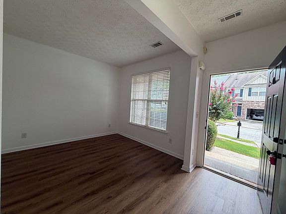 3rd image of 4031 Hill Station Ct