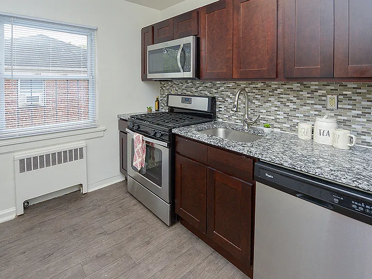 Duncan Hill Apartment Homes — Photo 1
