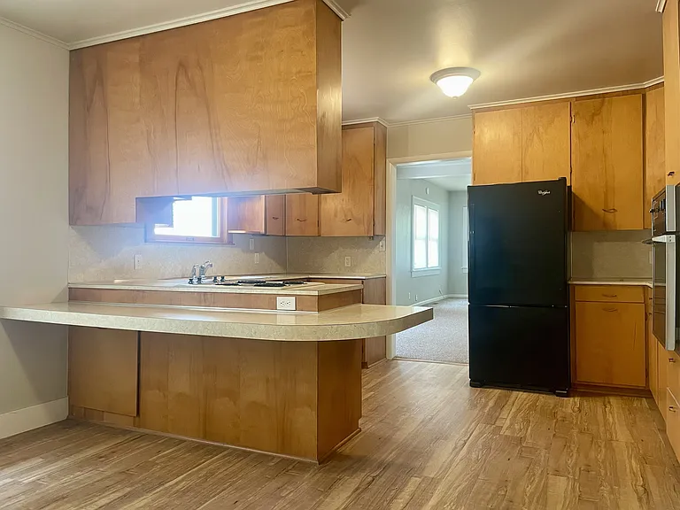 720 S Hickory St — Photo 28