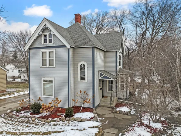406 W Marshall St, Marshall, MN 56258