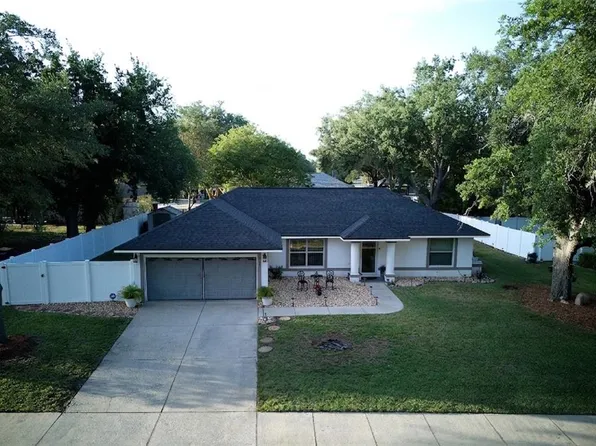 408 Raymond St, Minneola, FL 34715