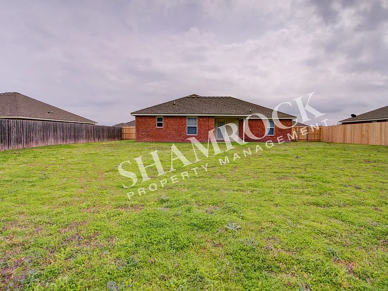 2017 Red Sage Dr — Photo 16