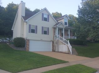 3247 Rosedale Dr, Arnold, MO 63010