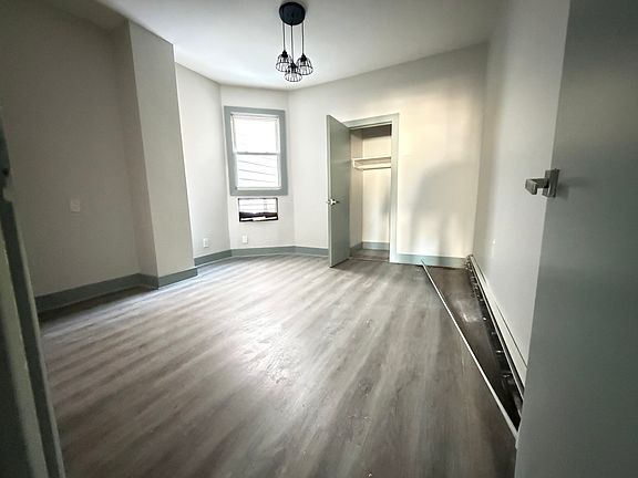 5th image of 1607 Kennedy Blvd #2