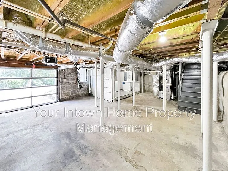2695 Sharondale Dr NE — Photo 52