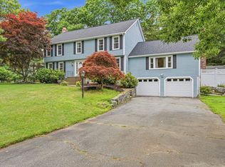 106 Colonial Dr, Andover, MA 01810