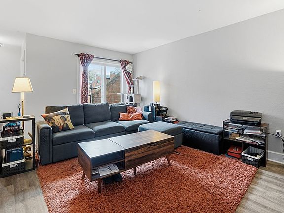 3rd image of 385 Ralph McGill Blvd NE