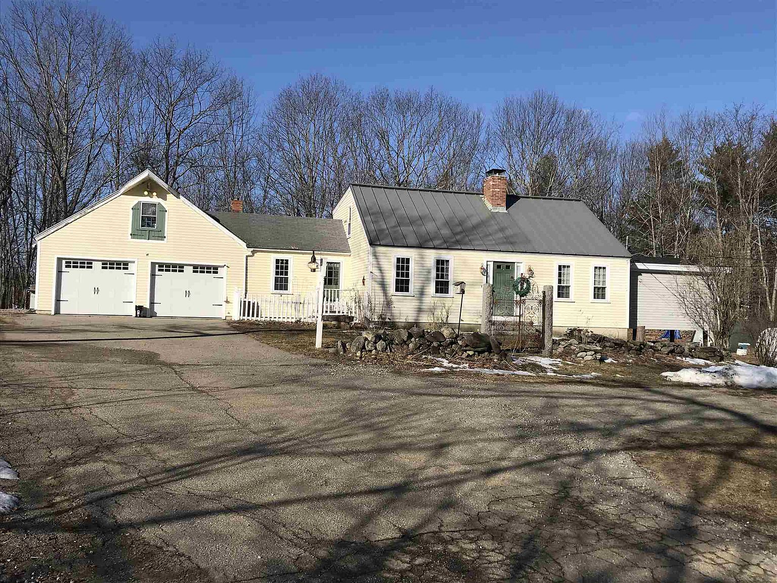 216 Smith Rd Lebanon Me 04027 Mls 4850593 Zillow