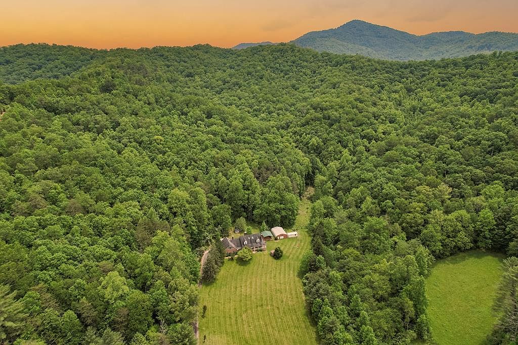 1086 Middle Burningtown Rd, Franklin, NC 28734 MLS 26030709 Zillow