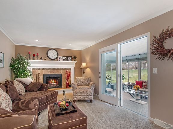 4th image of 2141 Fawnwood Dr SE
