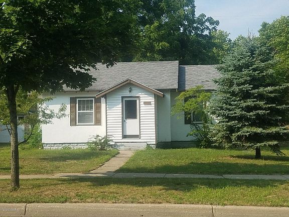 2nd image of 5022 Dowling St
