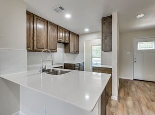 709 Lee St APT 3, Mesquite, TX 75149