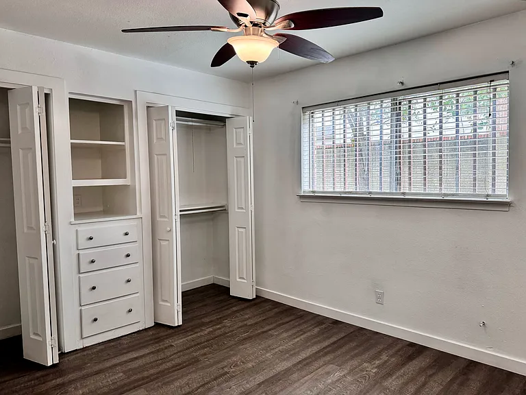 5001 Bowser Ave #104 — Photo 15