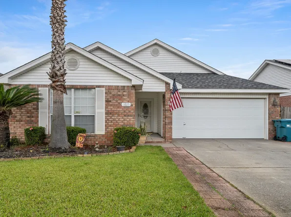 1605 Trent St, Fort Walton Beach, FL 32547