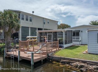 7254 Aberdeen Ct, Weeki Wachee, FL 34607