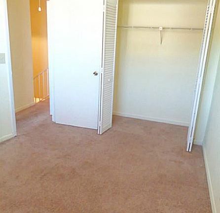 5th image of 9104 NW 35th Pl