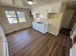 960 1st Ave #4A, West Haven, CT 06516