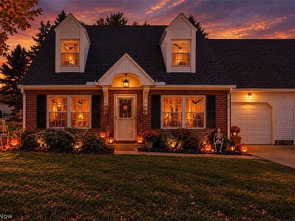 2nd image of 9838 Highgate Ct
