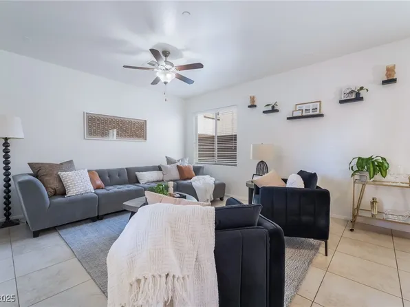 625 Ryan Peak Ln, Henderson, NV 89011