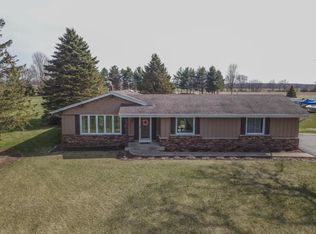 32815 Seidel Dr, Burlington, WI 53105