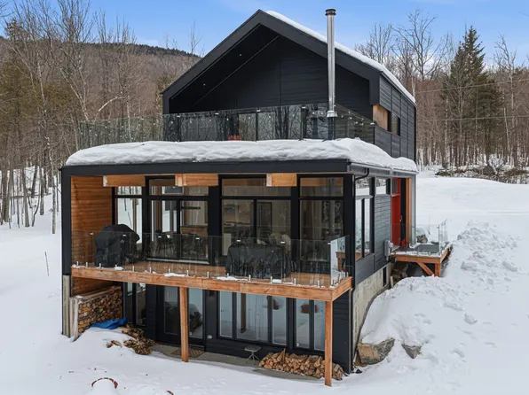 45 Chemin Du Mont Bay, Potton, QC J0E 1X0