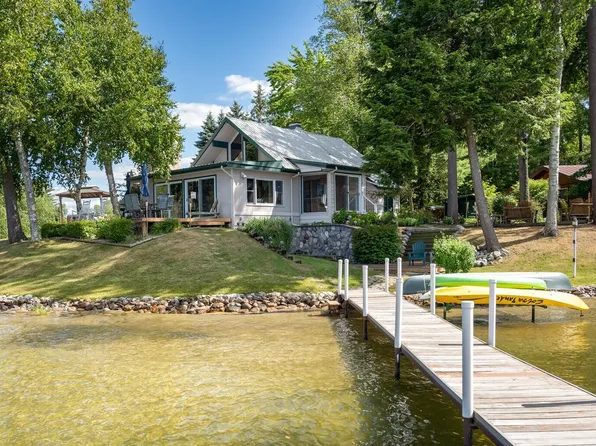 8903 W Isle Park Dr, Irons, MI 49644
