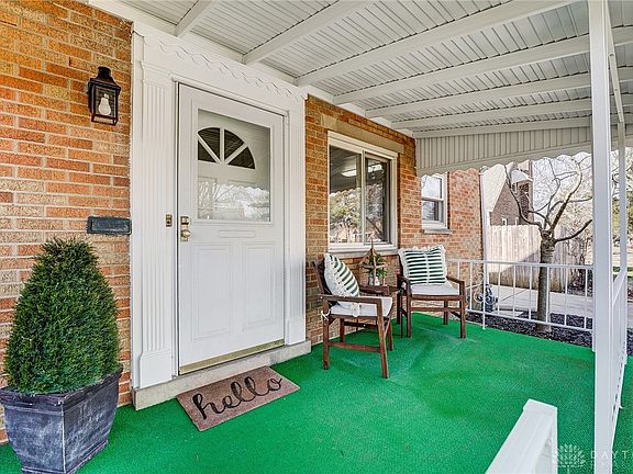 2nd image of 1308 Broadview Blvd